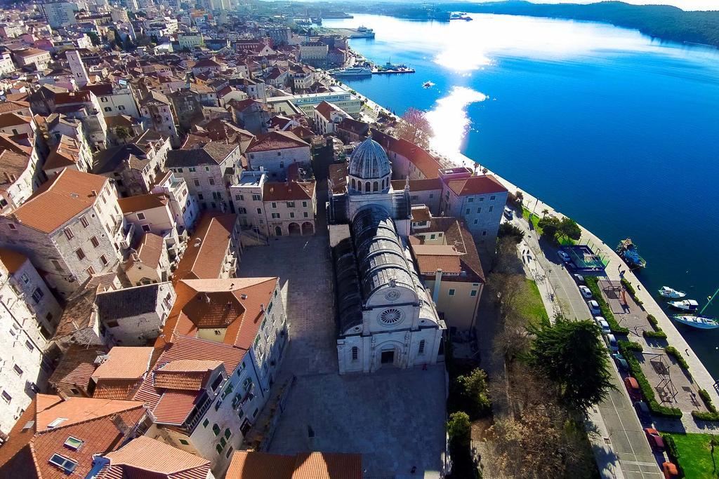 Micro Rooms Šibenik Extérieur photo