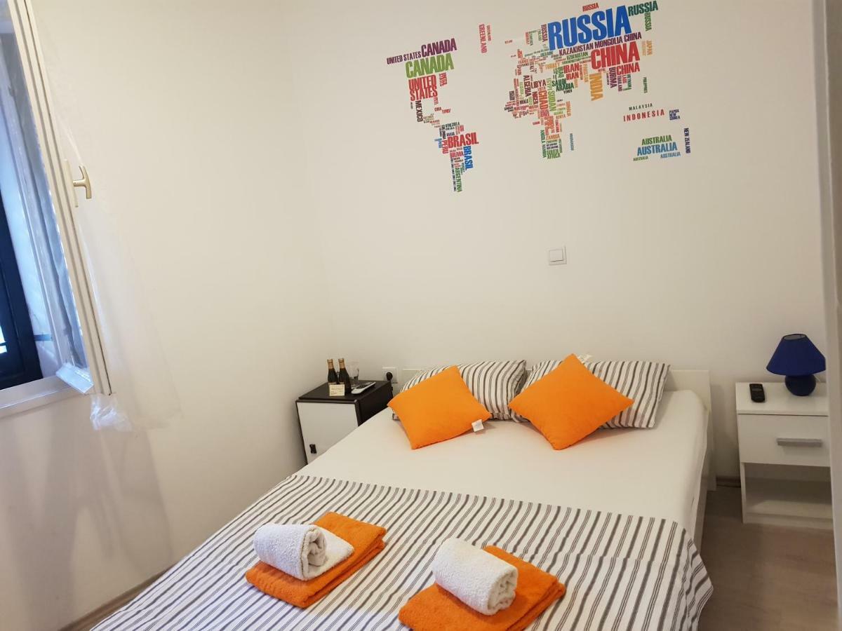 Micro Rooms Šibenik Extérieur photo