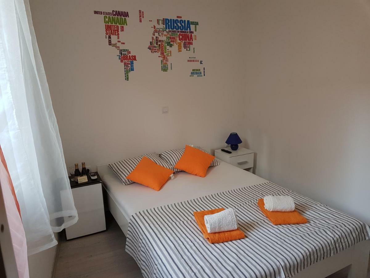 Micro Rooms Šibenik Extérieur photo